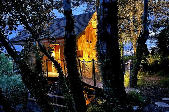 Une cabane en bois pour des nuits de rêve en pleine nature drômoise